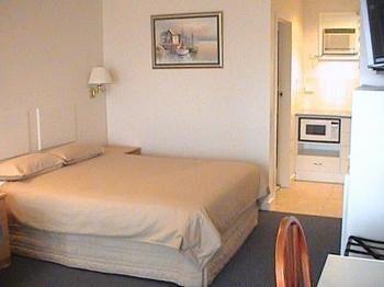 Holiday Lodge Motor Inn Narooma Extérieur photo